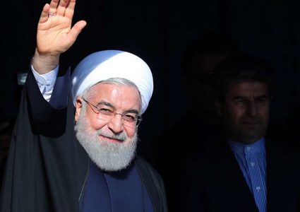 روحاني: سنقاوم الحرب الاقتصادية الأمريكية