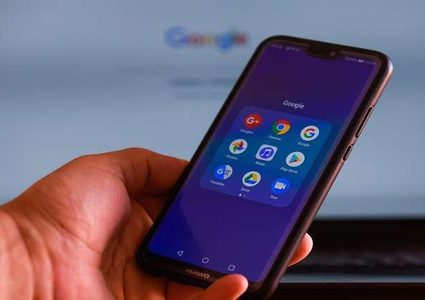 هواتفكم الذكية قد تسبب لكم العمى!