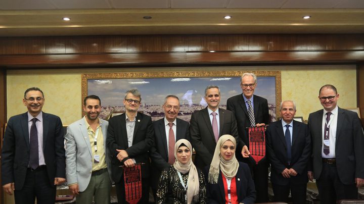 النجاح توقع اتفاقية مع المركز الأوربي للأبحاث