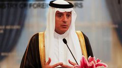 الجبير ينفي التقارير الإعلامية حول تغيير ولي العهد