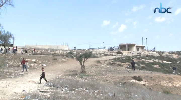 الاحتلال يغلق مدرسة عوريف في وجه الطلاب