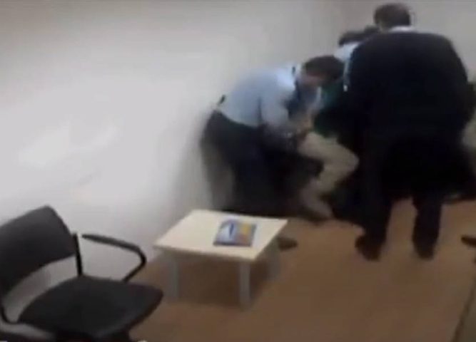 اعتداء 4 ضباط أتراك تسبب بوفاة أميركية