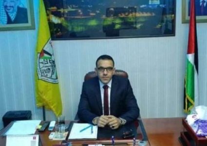 غيث يُمنع من التواصل مع الشخصيات الفلسطينية