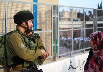 الاحتلال يقتحم التربية ومدرسة الايتام في القدس