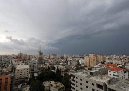 المنخفض الجوي في مدينة غزة اليوم الخميس.