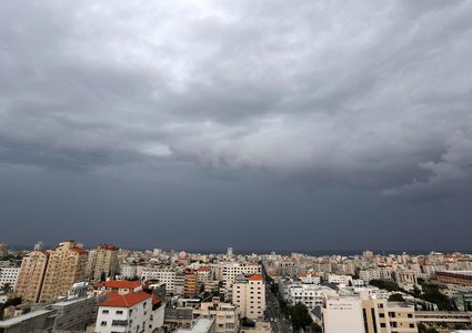 المنخفض الجوي في مدينة غزة اليوم الخميس.