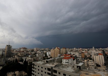أجواء المطر في مدينة غزة
