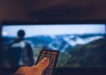 كيف ترتبط مشاهدة التلفزيون بالموت المبكر؟