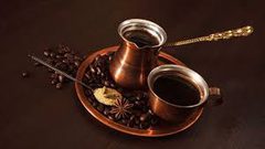 دراسة: عشاق"القهوة السادة"خطيرون على المجتمع!