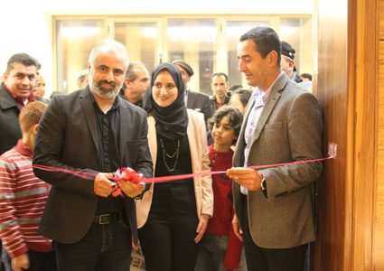 افتتاح معرض "مية ولون" للفنانة صفاء شقير