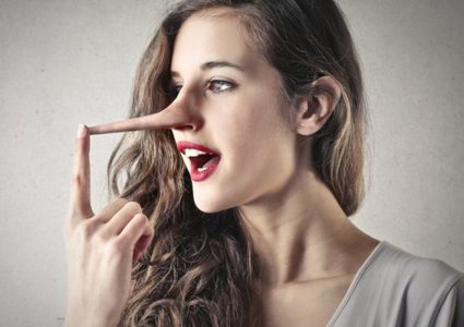 أنف الإنسان يكشف الكذب