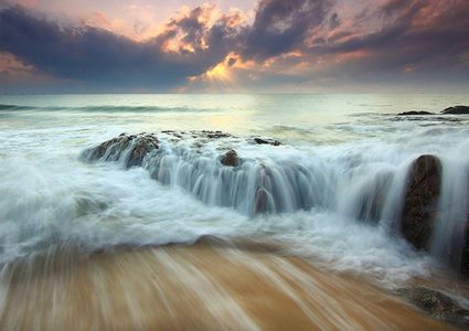 أنفاق غامضة تربط القارة القطبية الجنوبية وأستراليا