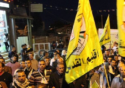 الاحتلال يمدد اعتقال أكثر من 30 كادرا من حركة فتح