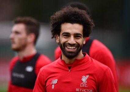 ما علاقة محمد صلاح بالقطط والكلاب ؟