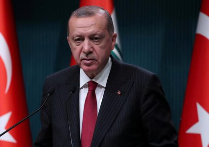 أردوغان يشيد بالشعب الفلسطيني في افتتاحية (كومسيك)