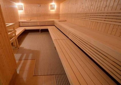 دراسة تكشف فوائد "سحرية" لحمام البخار