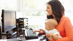 نصائح للمرأة العاملة للتوفيق بين العمل والعائلة