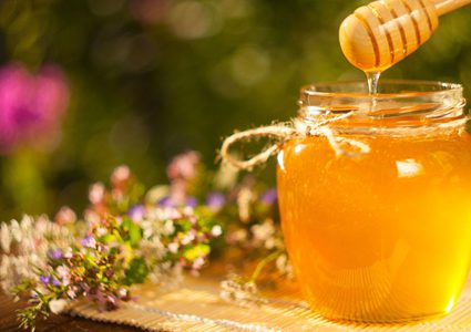 تعرفي على فوائد تناول العسل يومياً