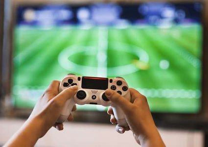 لماذا يدمن الرجال ألعاب الفيديو أكثر من النساء؟