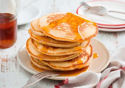 طريقة عمل بان كيك بالسميد