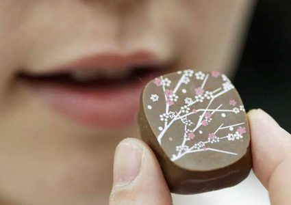 فائدة جديدة للشوكولاتة.. تحمي من مرض خطير