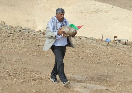 الوزير عساف: الاحتلال يجدد أمر اغلاق الخان الأحمر