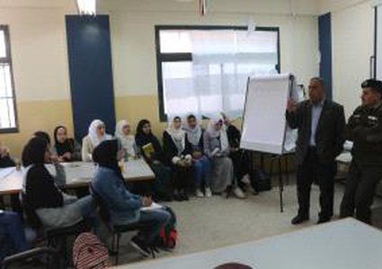 دورة حول التحقيق الصحفي لمدارس طوباس والأغوار