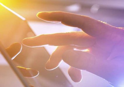 احذر "بصمة آيفون" التي تسلبك أموالك!