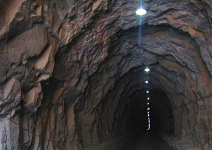 الاحتلال: "أحد أنفاق حزب الله استغرق عامان لبناءه"