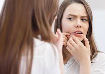 غبار الذهب يمكن أن يحل محل أدوية علاج حب الشباب