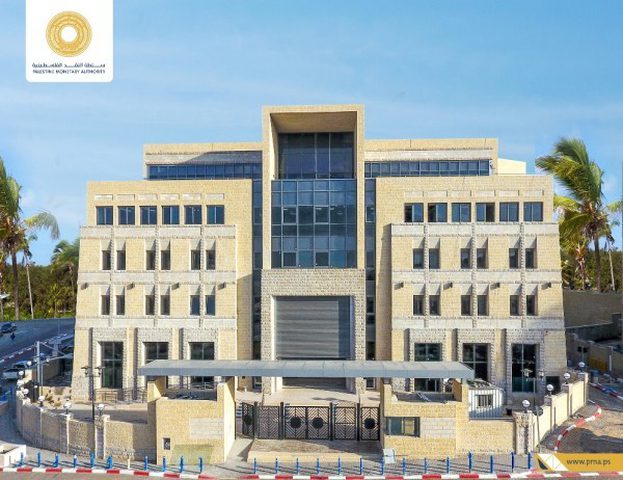 مؤشر سلطة النقد: تحسن طفيف في الضفة وتراجع في غزة