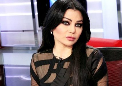 شاهدي تكلفة اطلالة هيفاء وهبي من توقيع فيرساتشي ‎