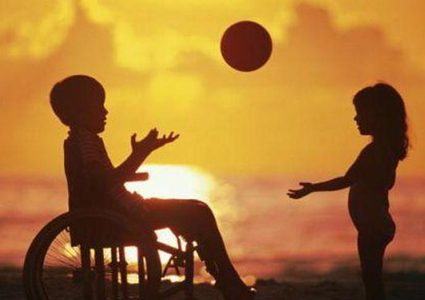 العلاج والعمل والتعليم أبرز هواجس ذوي الإعاقة