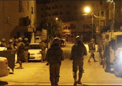 اقتحام مطبعة في رام الله ومصادرة مواد إعلانية