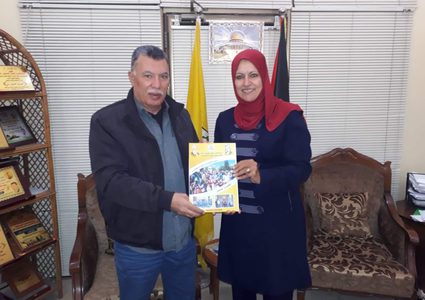 "حلس" يتسلم التقرير السنوي لدائرة الأشبال والزهرات