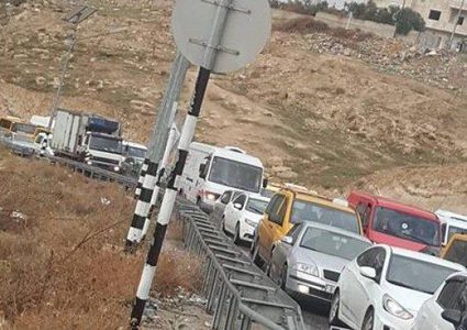 الاحتلال يغلق حاجز "الكونتينر" شمال بيت لحم