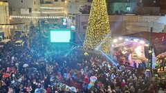 بيت ساحور تُضيء شجرة عيد الميلاد المجيد