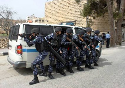 الشرطة تقبض على تجار مخدرات وتضبط كميات كبيرة