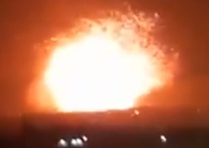 الدفاعات الجوية السورية تتصدى لهجوم على مطار دمشق