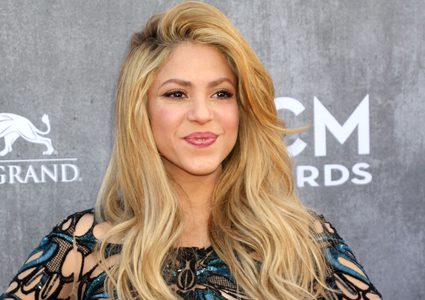 شاكيرا متهمة بالتهرب من دفع الضرائب