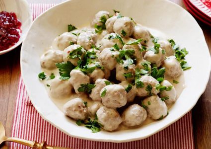 كرات اللحم بالصوص الابيض