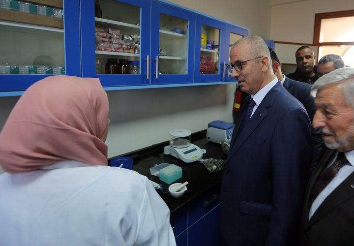 الحمد الله يفتتح بنك الجينات الفلسطيني والمعشبة الوطنية ومختبر الصحة النباتية المركزي ومشتل الشهداء الحرجي