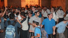 مسيرة استفزازية للمستوطنين في القدس المحتلة