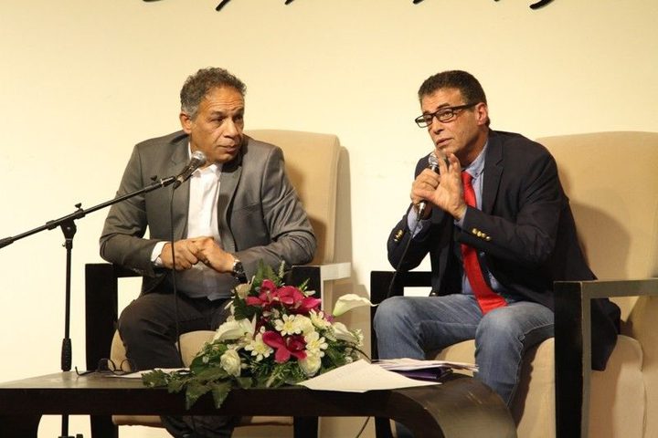 إياد العاروري يطلق مجموعته "وصاية العتمة"
