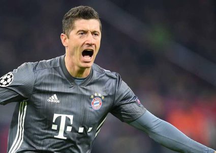 ليفاندوفسكي يمنح بايرن ميونيخ الصدارة