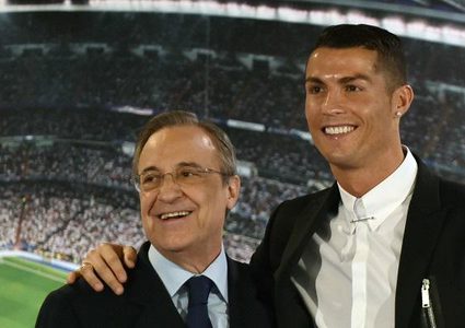 رونالدو يُخطط لمقابلة رئيس ريال مدريد