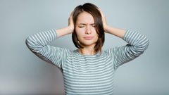 طنين الأذن: الأسباب وطرق العلاج