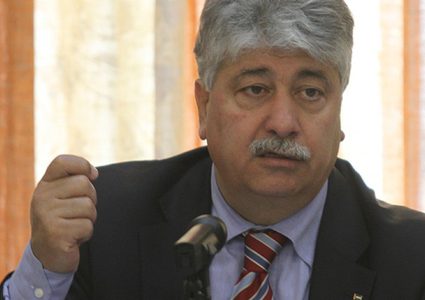 مجدلاني يؤكد أهمية التضامن العالمي مع قضية شعبنا