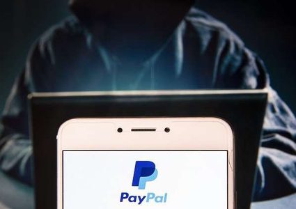 تحذيرات من تطبيق خطير يسرق الأموال عبر الهواتف!