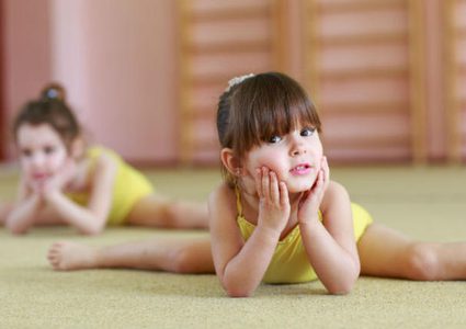 ممارسة الجمباز مبكرًا.. تبني جسمًا مرنًا وقويًا